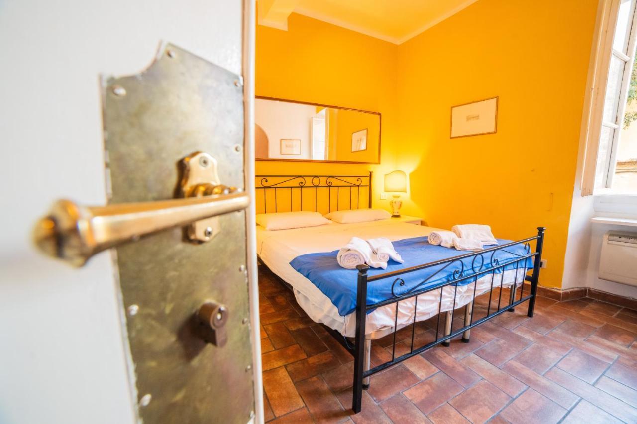 S1 - Serristori Tower Apt - Dolcevita Holiday Florencie Exteriér fotografie